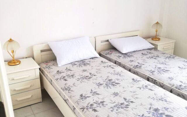 Hanioti Apartment