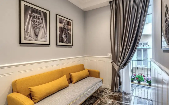 Spanish Steps Oasis Suites