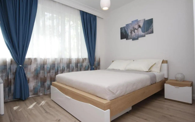 M&N Central Apartment
