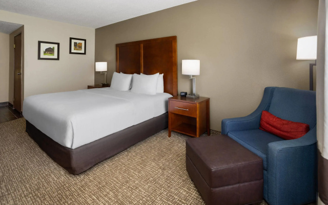 Wingate by Wyndham Grove City