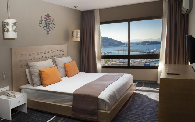 Suhan Seaport Hotel