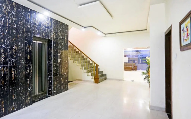 Hotel Rudra by OYO Rooms