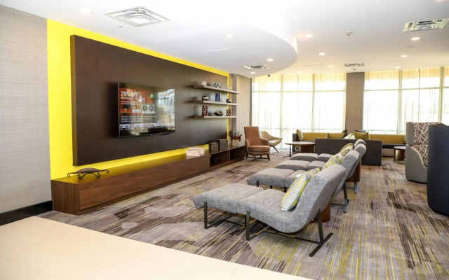 Courtyard by Marriott Toronto Brampton