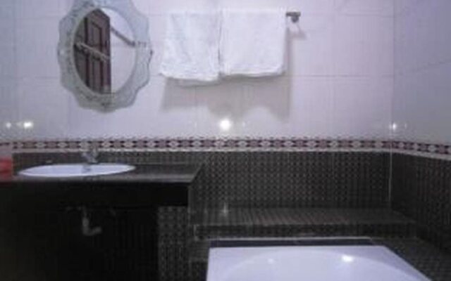 Hoa Hong Hotel
