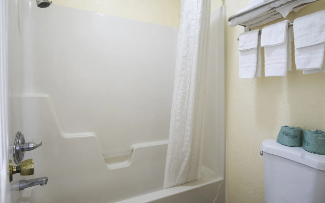 Nendels Inn & Suites