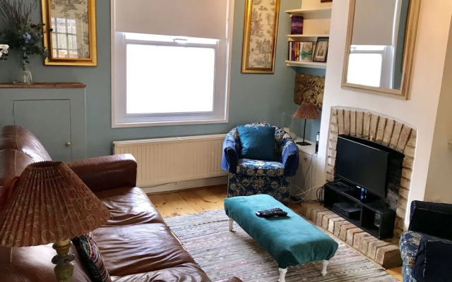 Cosy Bookbinder House in Jericho Oxford