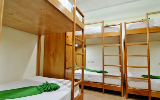 Hotel Petén Express - Hostel