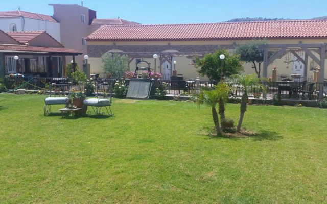 Sunshine Hotel Lardos