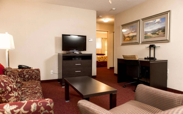 Best Western Plus Coquitlam Inn Convention Centre