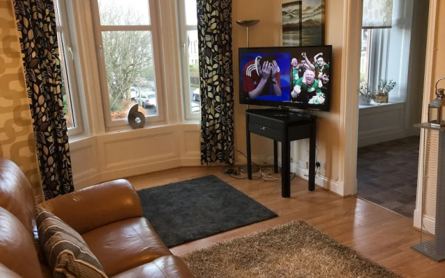 Great location 1 Bedroom Scotstoun Flat