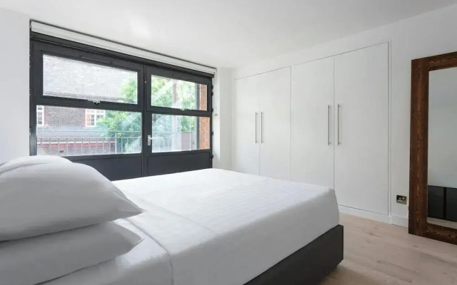 Britton Street III by Onefinestay