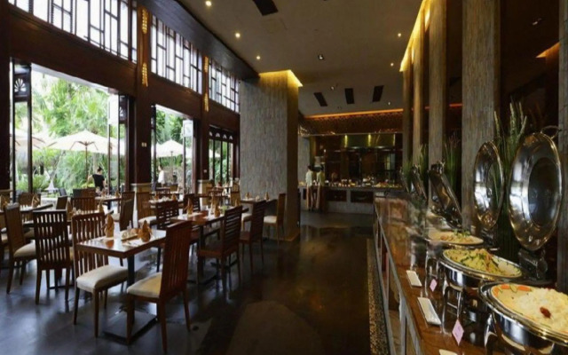 Shixishu Jianguo Yalong Bay Resort Hotel