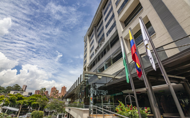 Diez Hotel Categoria Colombia