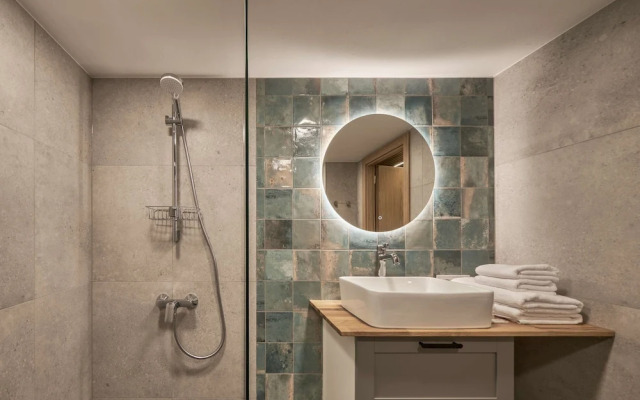 Queen Barbora Central Lofts