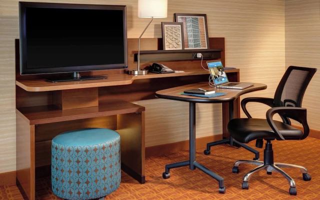 Holiday Inn Hotel East Hartford