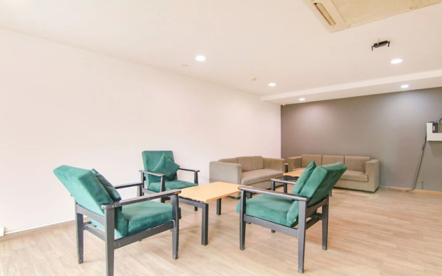 Fabhotel Elite 46