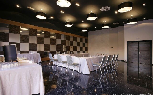 Holiday Inn Madrid - Las Tablas, an IHG Hotel