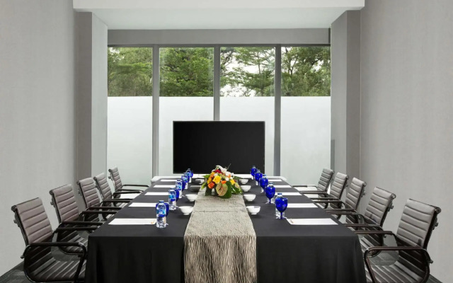 Delonix Hotel Karawang