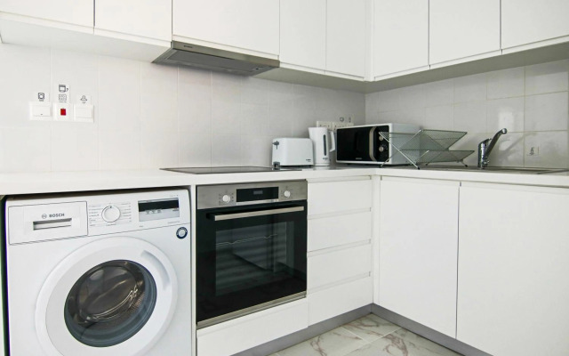 Phaedrus Living Seaside Luxury Flat Athina 21