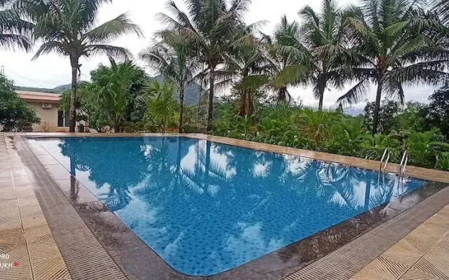 Discover Resorts Pali