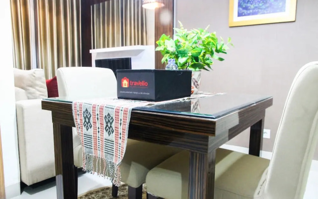 Luxury 1BR with Study Room The Oasis Apartment