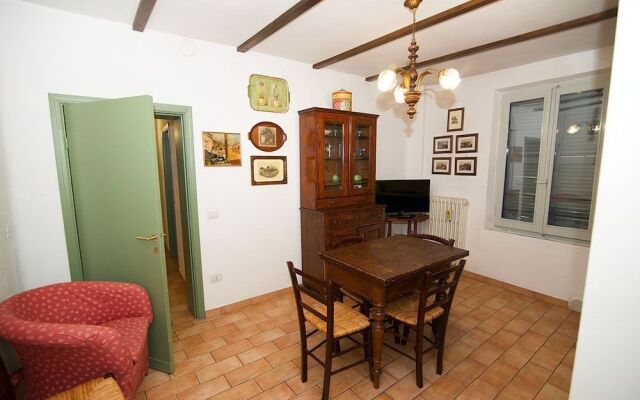 Casa Lapis