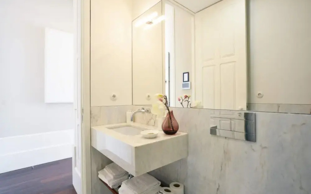 Beautiful Apartment in Oporto