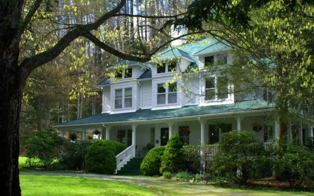 Taylor House Inn