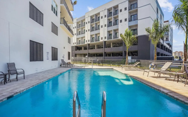 The Harbor Condo 308 - Premier