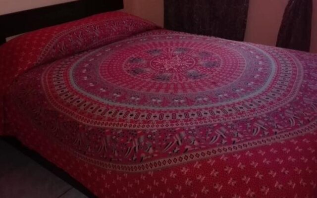 Charly's Place Hotel