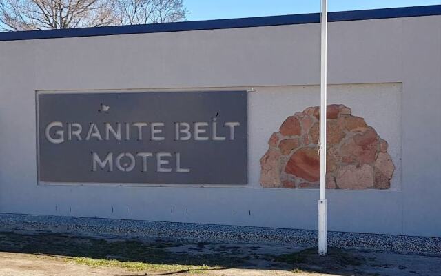 Granite Court Motel