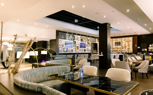 Crowne Plaza Toronto North York Hotel