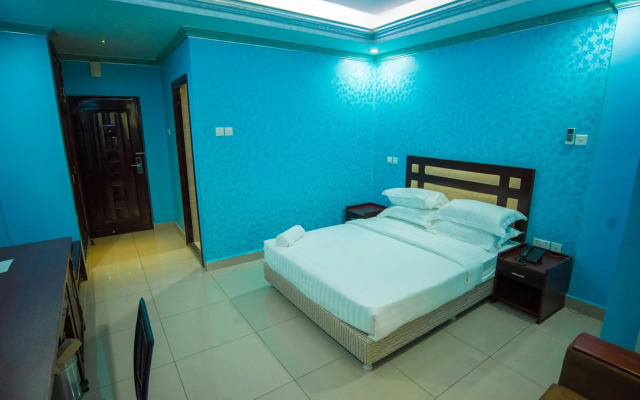 Euro Hotel and Apartments