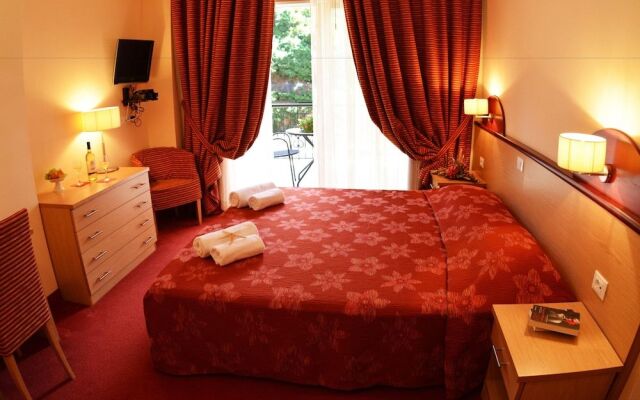 Petros Italos Bed & Breakfast