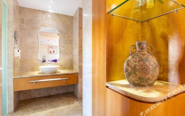 Xinyi Hotel