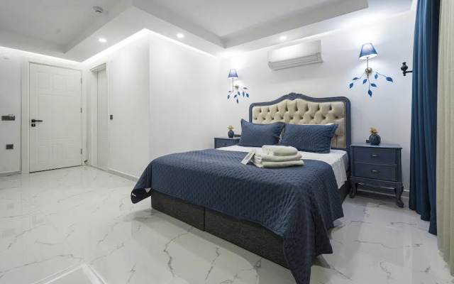 Voger Alaçatı Family