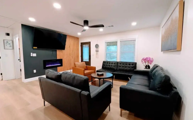 10 Burnett Home
