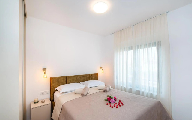 Panorama Deluxe Apartment