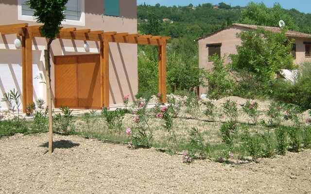 Résidence Lagrange Vacances Les Bastides des Chaumettes