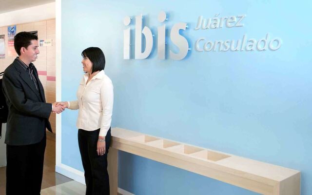 ibis Juarez Consulado