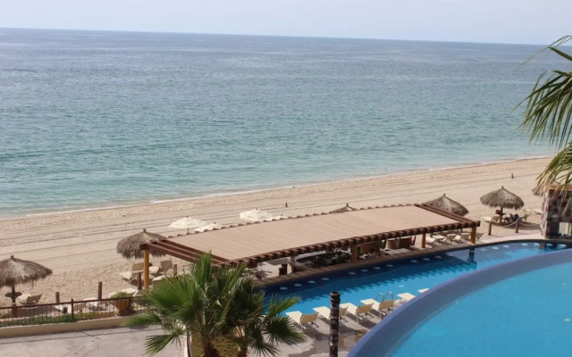 Sonoran Sky 3BR 302 Upper Sky by Casago