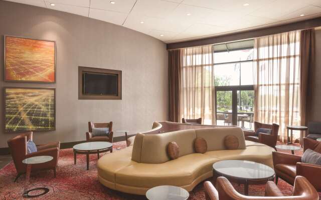 Embassy Suites Springfield