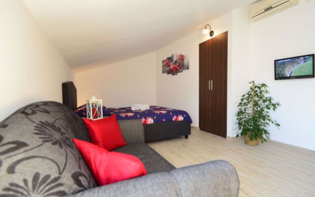 Apartment Rina Paros 13559