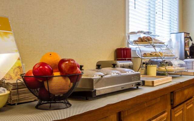 Quality Inn & Suites