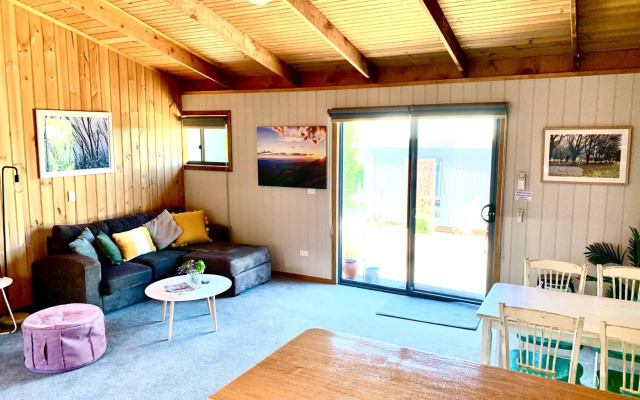 No43 Studio apartment – Guest Rooms – Tawonga South