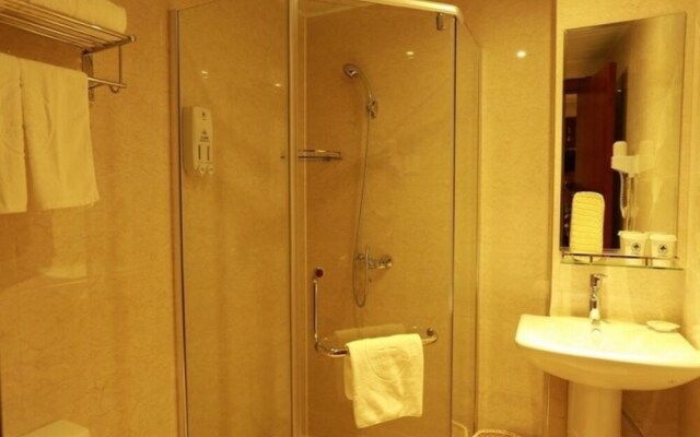 GreenTree Inn Sanya Hexi District Chunyuan Seafood Square Express Hotel