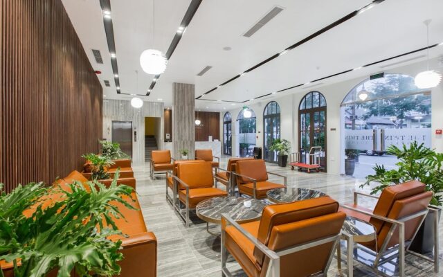 The Twin Hotel