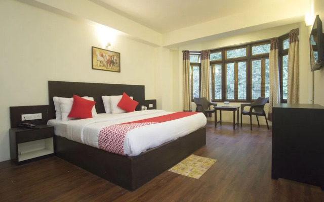 OYO 22038 Hotel Taktse Continental And Spa