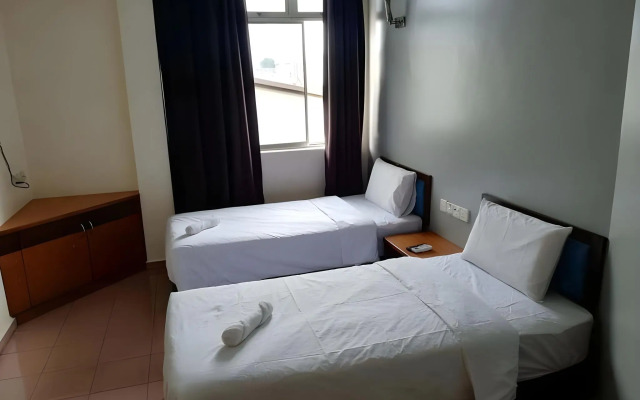 Lee Hotel