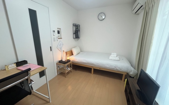 One Point Five Hotel – Guest Rooms – Tokyo